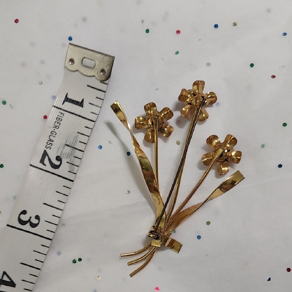 Gold Floral Brooch with Pink Accents - Picture 5 of 6